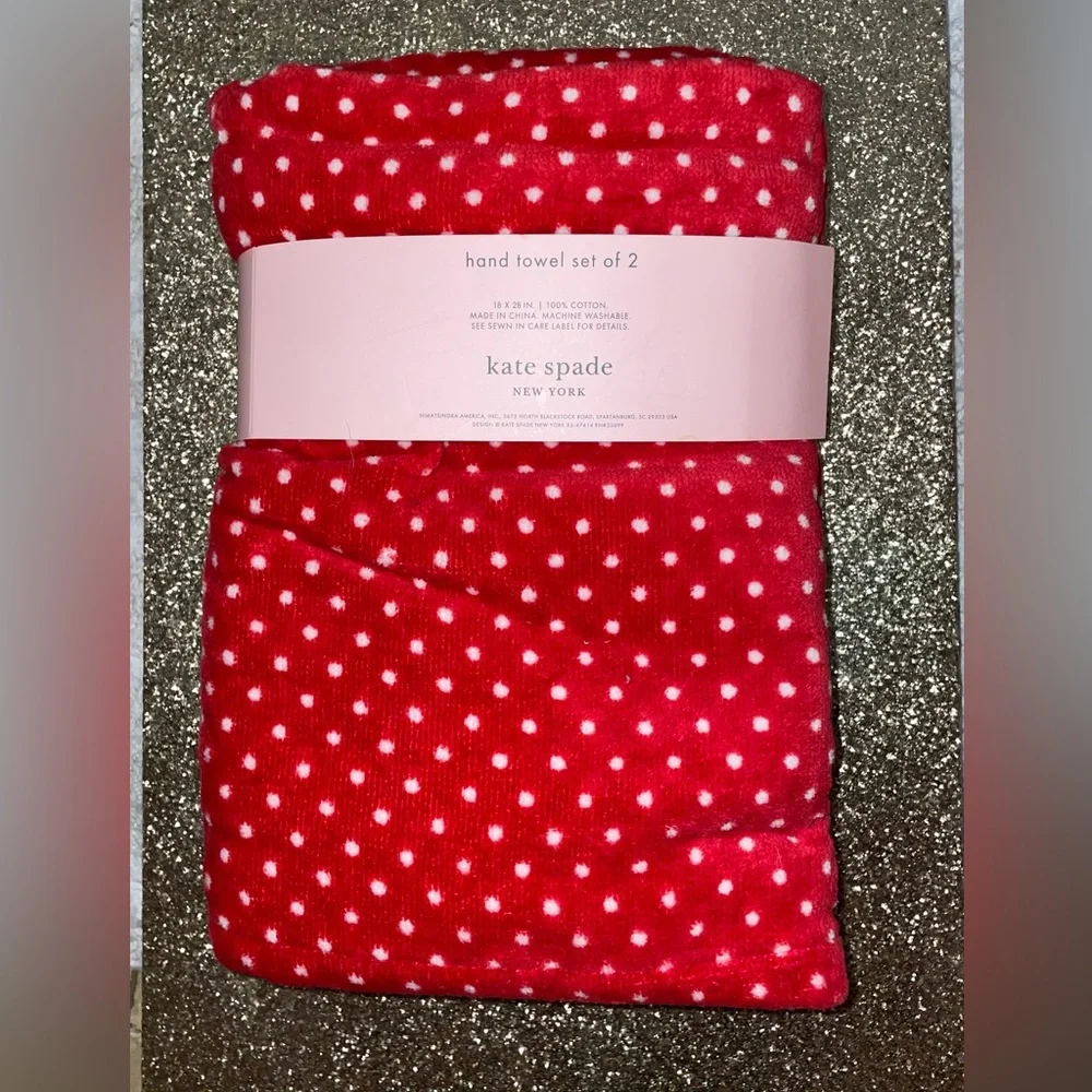 🎉HP🎉New! Kate Spade Red Dot Cotton Hand Towels 2 Pc 18”x28”♥️